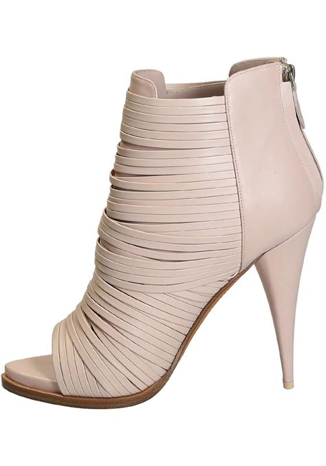 scarpe givenchy donna fascia rosa|Stivaletti GIVENCHY da Donna .